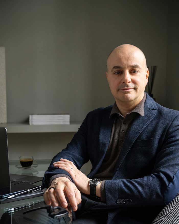 Attraverso corsi pratici e personalizzati, aiuto i team aziendali a sviluppare competenze essenziali per migliorare l’efficienza finanziaria, pianificare i flussi di cassa e rafforzare la comunicazione con le banche. Formo dirigenti e dipendenti sulle strategie più efficaci per ottimizzare il rating bancario e accedere a soluzioni di credito vantaggiose, garantendo risultati concreti per la tua azienda.